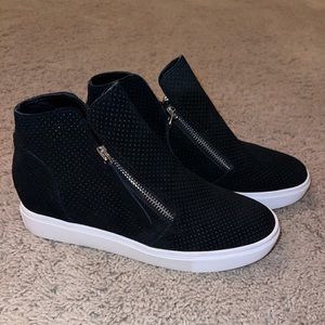 Brand New Steve Madden Caliper Sneaker 7.5